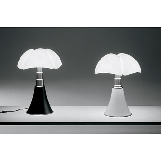 Gae Aulenti Pipistrello Lamp