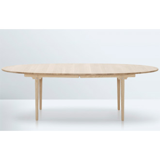 Hans J. Wegner CH339 Table